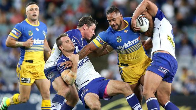 Parramatta’s Tepai Moeroa dual love for rugby league and union will ...