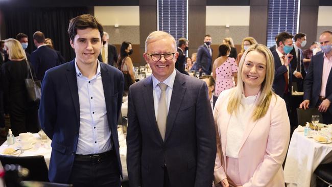 The Labor leader with his partner Jodie Haydon and son Nathan Albanese. Picture: Rohan Thomson/Getty Images