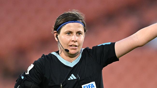 HAMILTON, NEW ZEALAND - FEBRUARY 22: Match referee Casey Reibelt signals during the 2023 FIFA World Cup Play Off Tournament match between Portugal and Cameroon at Waikato Stadium on February 22, 2023 in Hamilton, New Zealand. (Photo by Joe Allison - FIFA/FIFA via Getty Images)