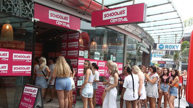 Teenagers line up at Schoolies Central. Picture: Jason O'Brien / Sunday Mail