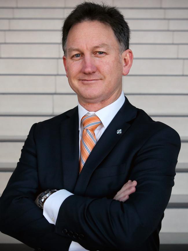 AMA President Dr Michael Gannon says doctors should tell patients why they are charging more than the AMA fee.