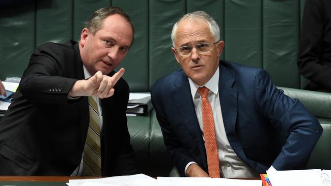 Barnaby Joyce has warned the election campaign will infuriate and bore some voters. Pic: AAP Image/Sam Mooy