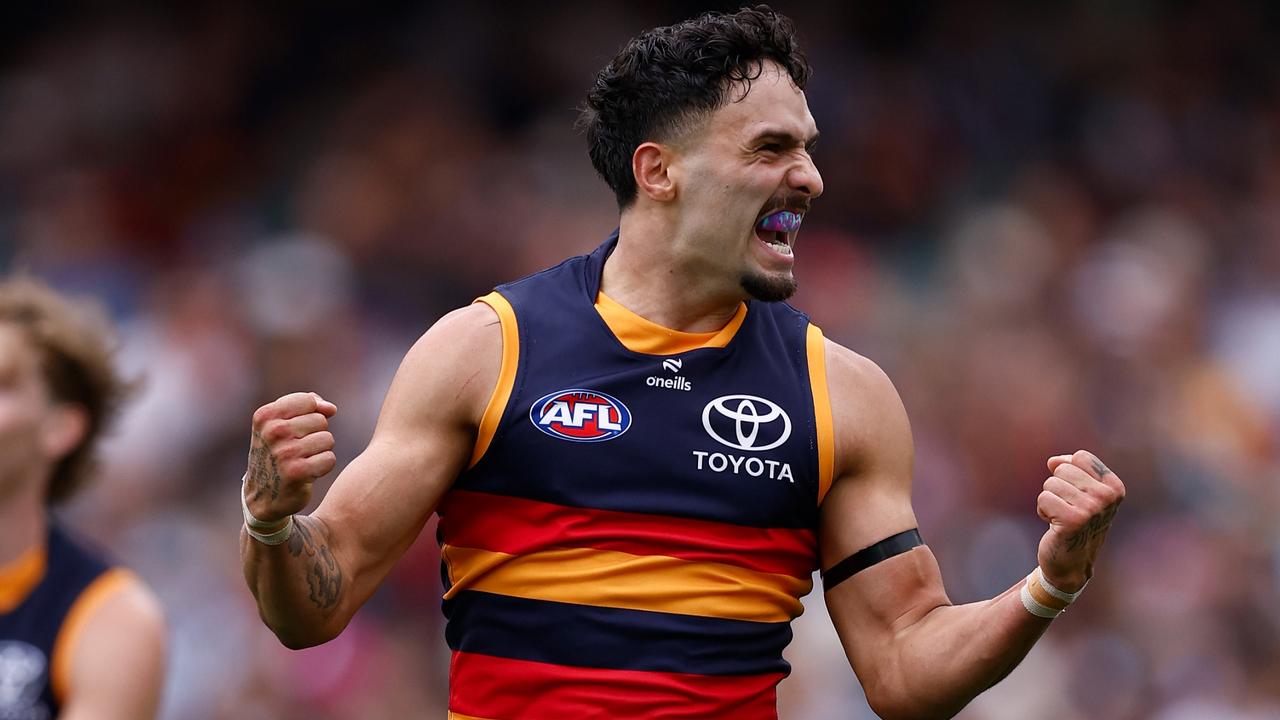 Nicks, Crows make statement in romp of Saints