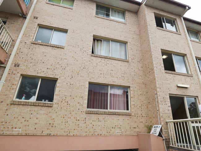 The Wyong unit block on Levitt St that residents have dubbed the “Ice Palace”. Picture: John Grainger