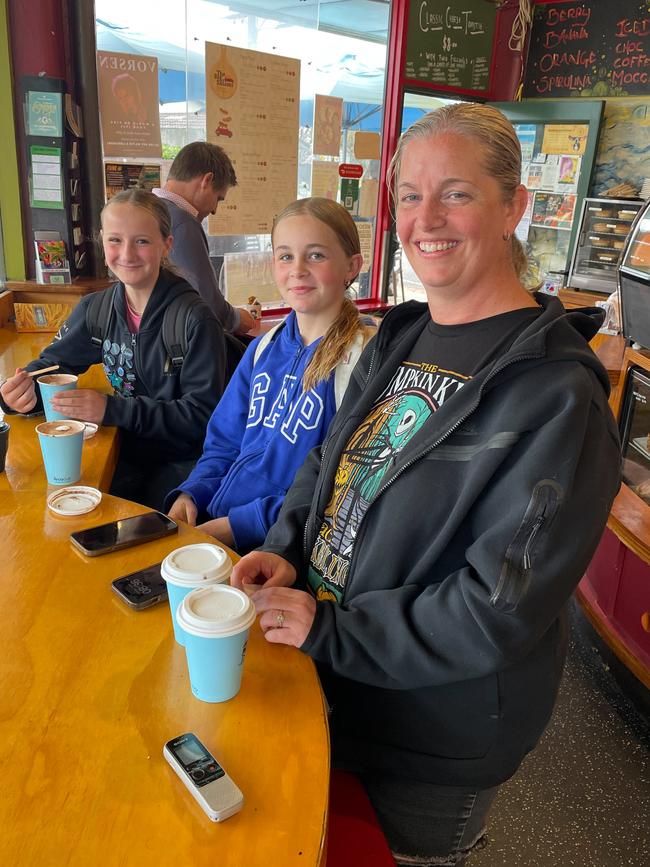 Sasha Duguid, daughter Alannah and friend Addie. Picture: Cameron Stewart