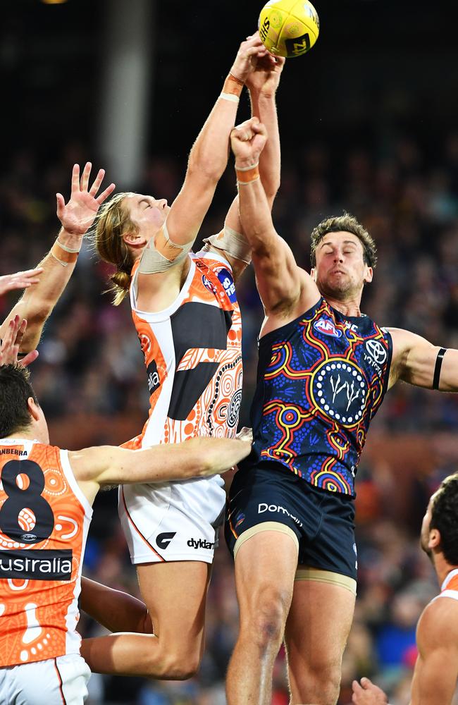 Harry Himmelberg of the Giants attempts to mark during GWS’s win. Picture: Mark Brake/Getty