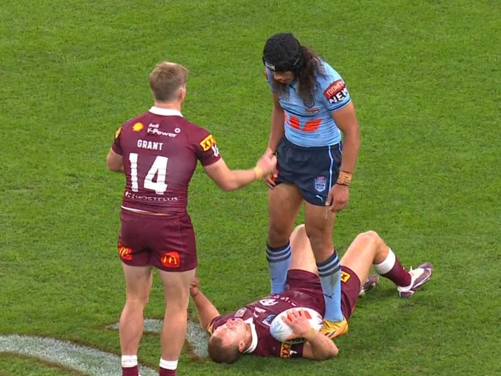 Luai stands over DCE during Origin 2.