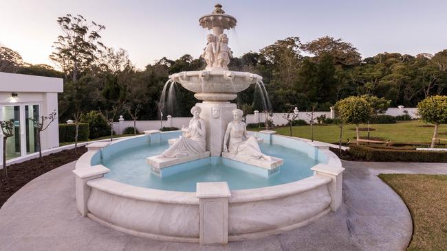 Mansion at 46-54 Curtis Rd, Tamborine Mountain.