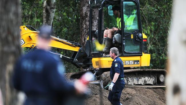 The search for William Tyrrell's remains continues in scrub off Batar Creek Road near Kendall on Wednesday morning. Picture: NCA NewsWire / Peter Lorimer.