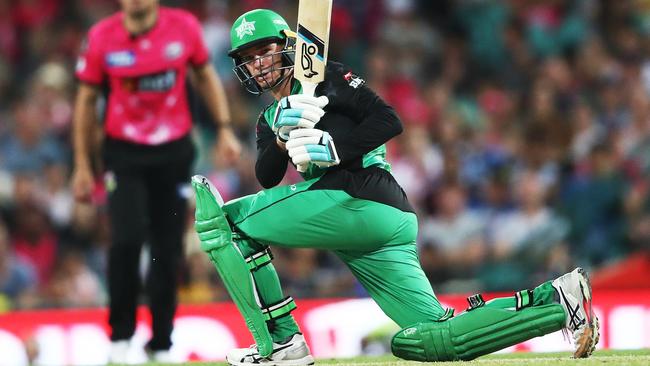 Stars' Peter Handscomb sweeps during BBL match Sydney Sixers v Melbourne Stars at the SCG. Picture. Phil Hillyard