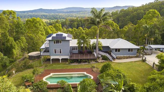 There’s a lot to love about this Hunchy holiday home.