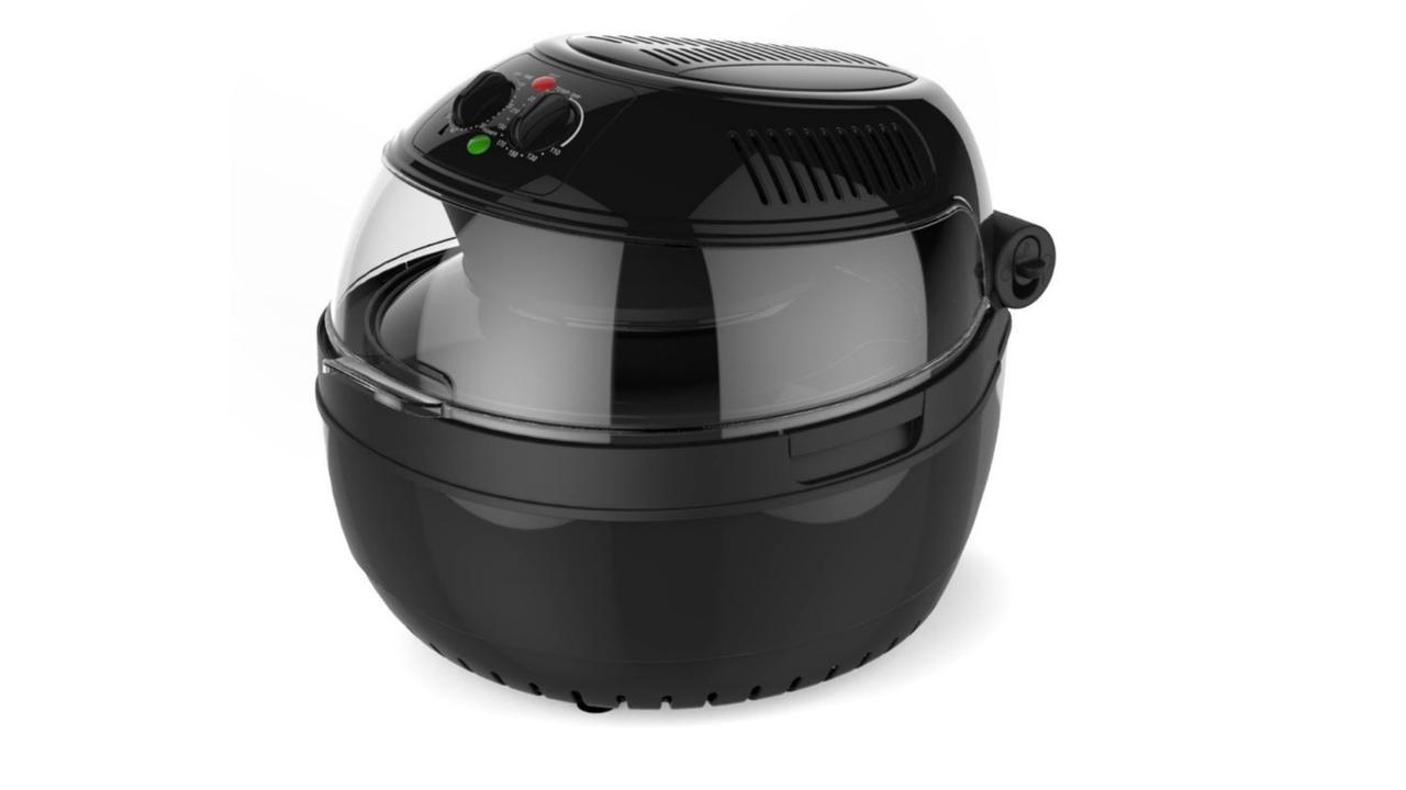 Healthy Choice Analogue Air Fryer. Image: Catch.