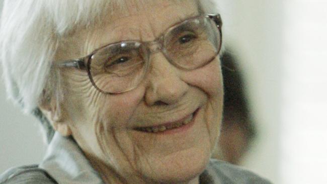 Author Harper Lee smiling during ceremony honouring four new members of the Alabama Academy of Honour at the Capitol in Montgomery, Alabama, USA 20 Aug 2007.