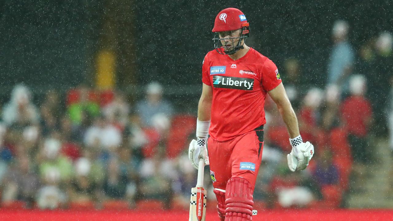 Shaun Marsh of the Renegades leaves the field. (Photo by Chris Hyde/Getty Images)