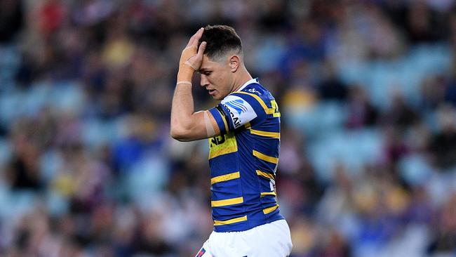 Parramatta have no responded well to pressure in the past. AAP Image/Dan Himbrechts.