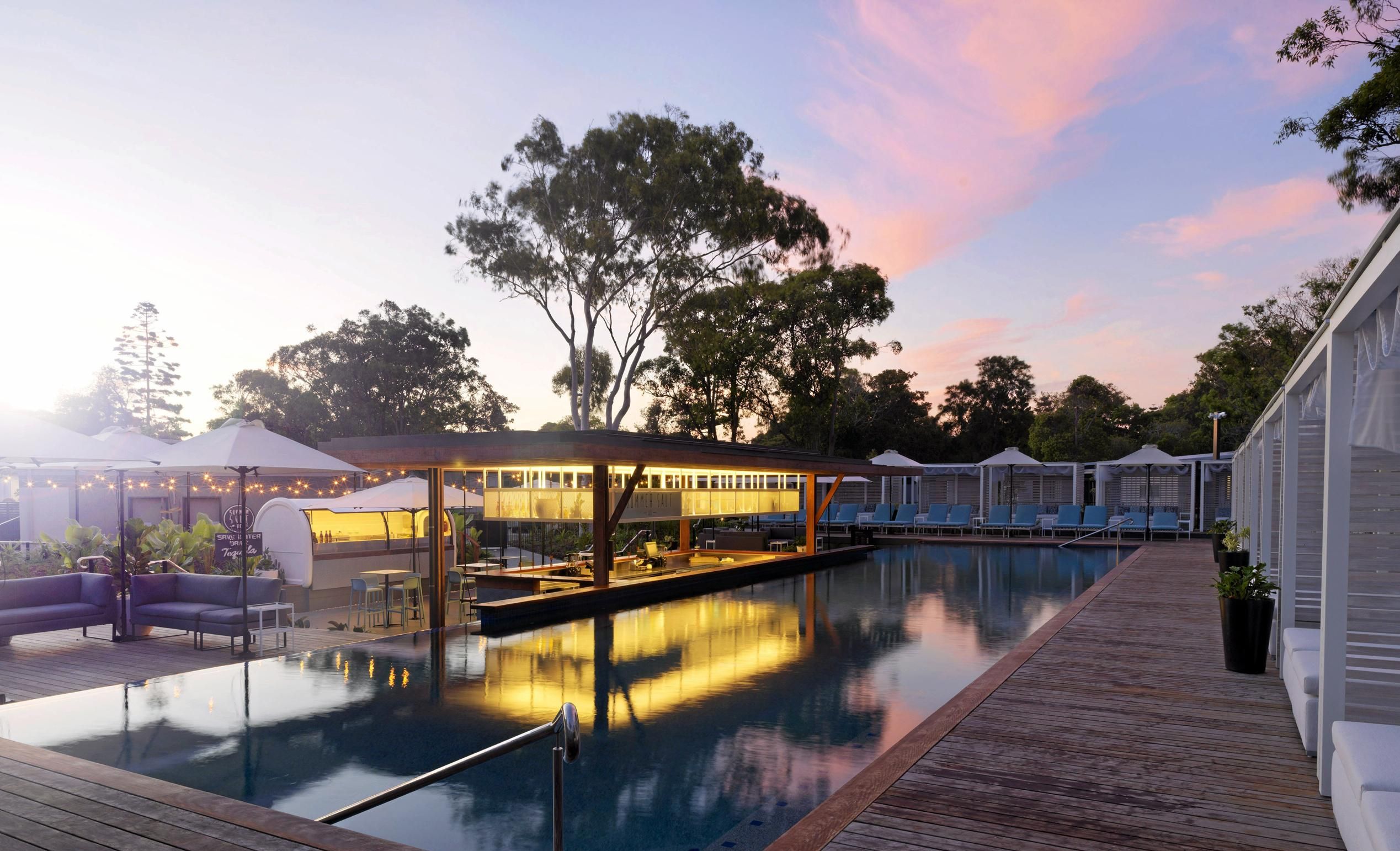 The new swim-up bar at elements of Byron. Picture: Contributed Lauren Bamford