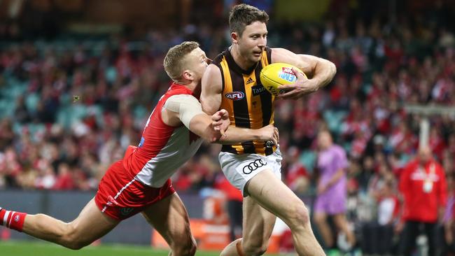 A big crowd watched the Sydney-Hawthorn clash at the SCG. Picture: AAP