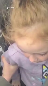 Why you should never leave your child in a jacket in a car seat