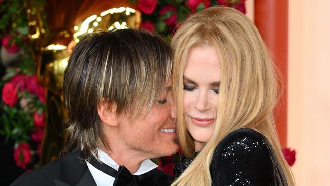 “We never text each other, can you believe that? We started out that way – I was like, ‘If you want to get a hold of me, call me.’ I wasn’t really a texter,” revealed Kidman.