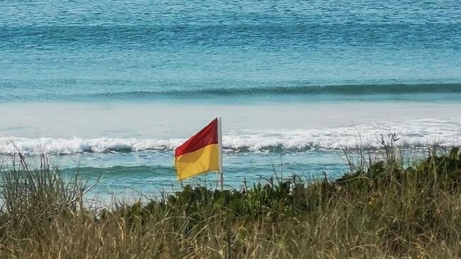 The crash happened at Main Beach on the Gold Coast. Picture: @andysichter