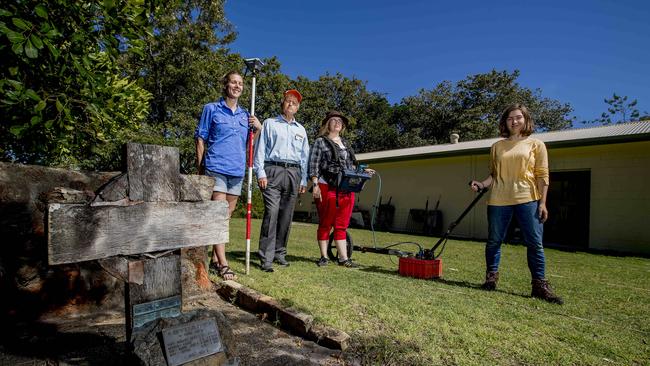 Research fellow Kelsey Lowe with Stephen Weinstein and UQ students, Nellie Pease and Katey O'Malley-Jones using a GSSI ground penetrating radar to search for buried remains at the Gold Coast Historical Association. Picture: Jerad Williams