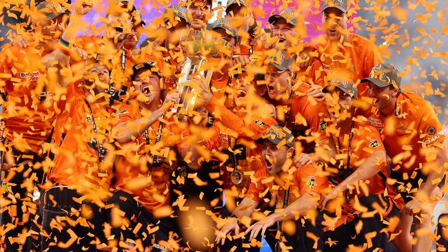 The Scorchers celebrate with the trophy after winning their fifth Big Bash crown. Picture: Paul Kane/Getty Images