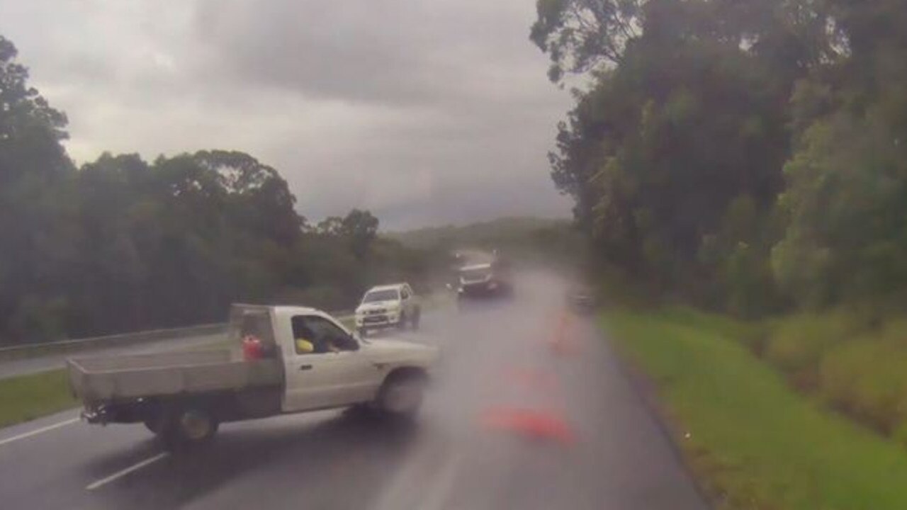 racq-footage-of-near-misses-involving-roadside-workers-gold-coast