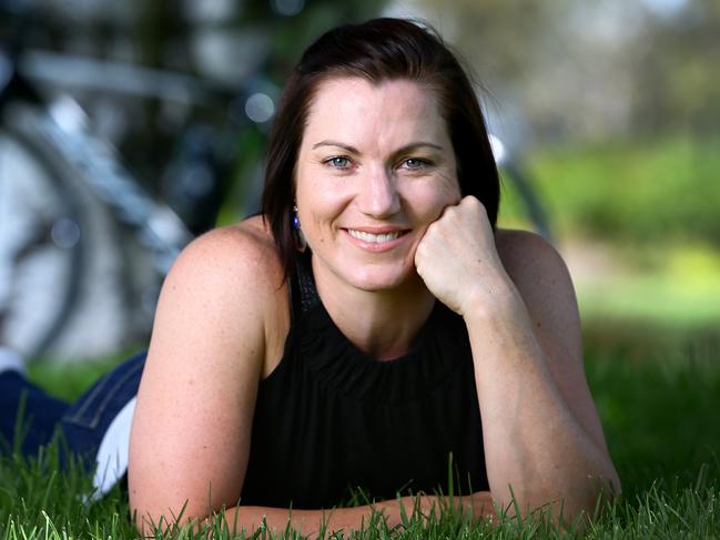 TO BE HELD FOR SATURDAY. Sprint Queen Anna Meares. Photo Sarah Reed.