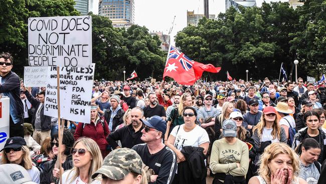 Anti-vaccine protesters gather at Hyde Park. Picture: NCA NewsWire / Flavio Brancaleone