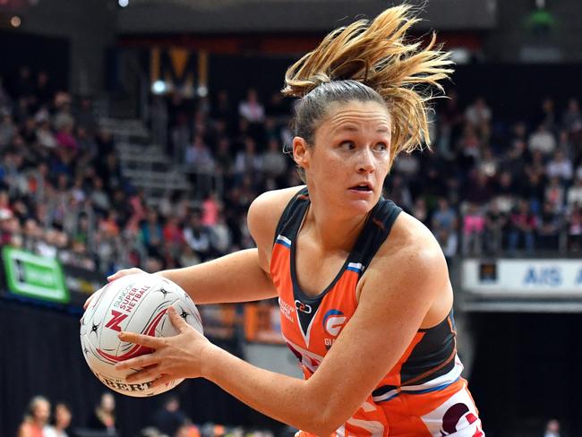 Table-topping Giants ambush Vixens