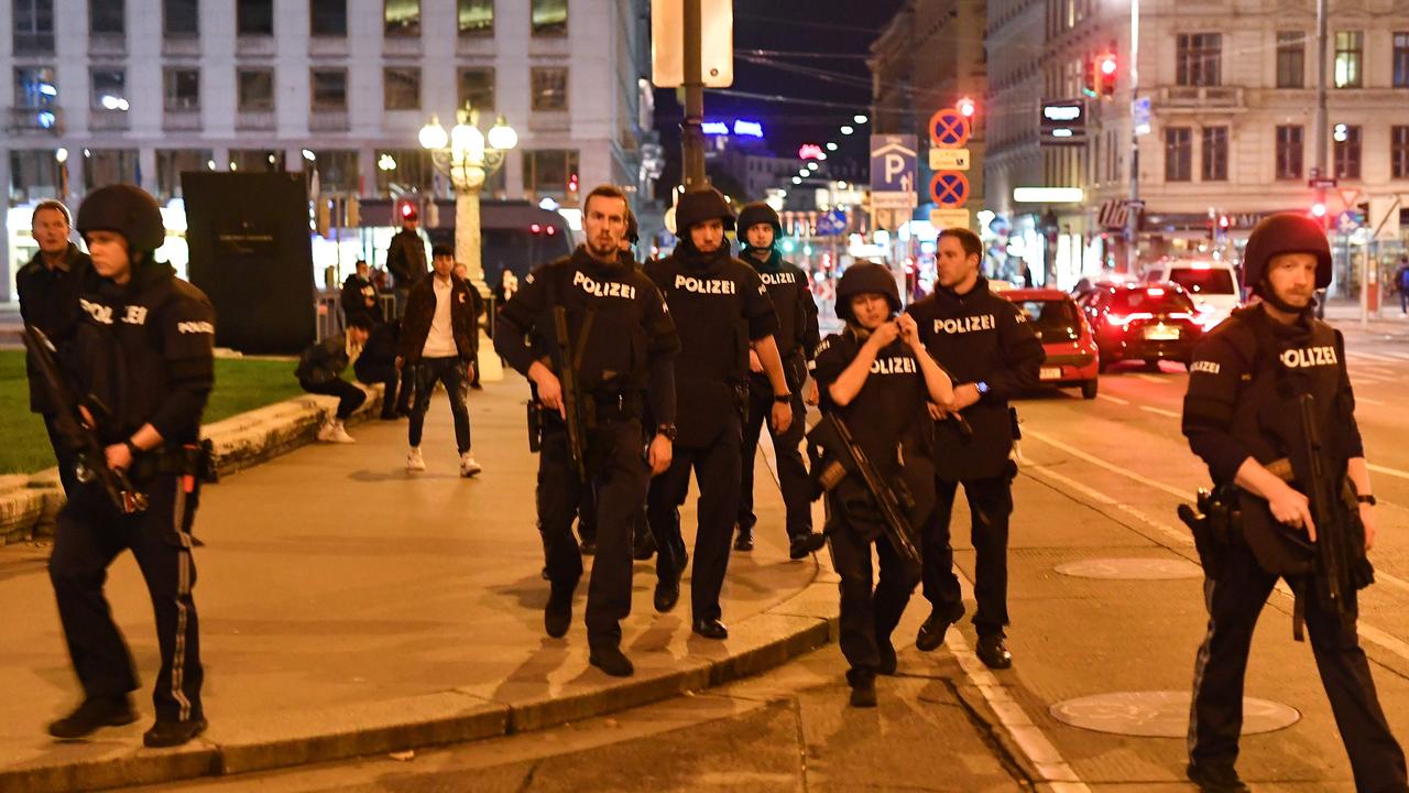 Armed police arrive at the first district near the state opera in central Vienna on November 2, 2020, following a shooting near a synagogue. Picture: by JOE KLAMAR / AFP.