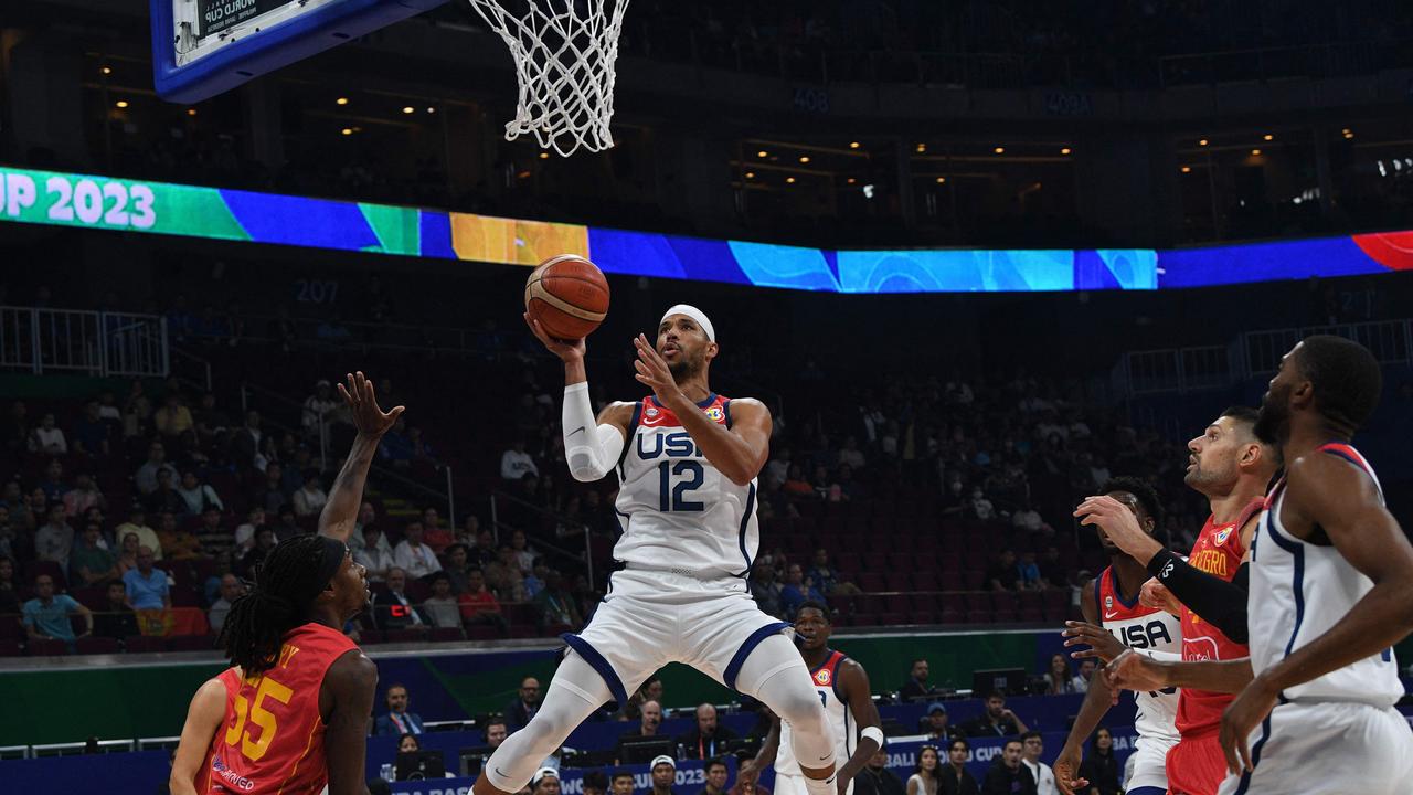 The US struggled mightily from the field in the first half. (Photo by Ted ALJIBE / AFP)