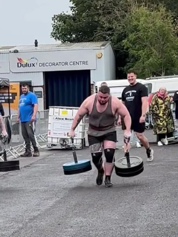 Dan Jones, 30, was competing in a local Strongman final. Credit: Kennedy Newsand Media