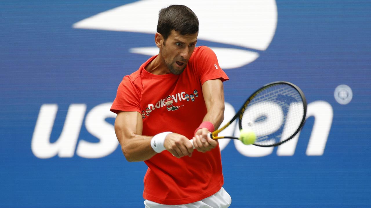 Djokovic didiskualifikasi dari AS Terbuka tahun lalu.  (Foto oleh Sarah Stier/Getty Images)