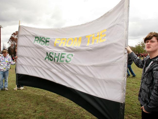 Kinglake’s banner for Round 1 of the 2009 season. 