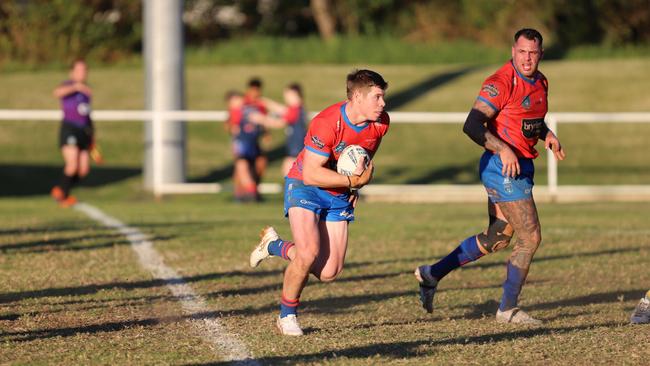 Wests Devils winger Lachlan Hurst making a run through the middle. Picture: Steve Montgomery