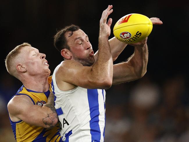 Big Todd Goldstein wins a ruck duel. Picture: Getty Images