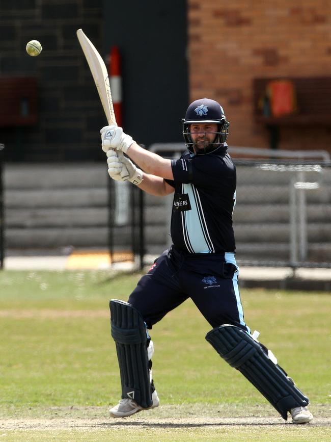 Chris Weeks batting for Kew.