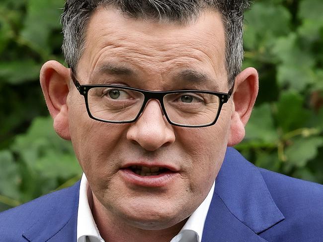 MELBOURNE, AUSTRALIA - NewsWire Photos NOVEMBER 27, 2022 : Victorian Premier Daniel Andrews and Deputy Premier Jacinta Allan hold a press conference in the gardens of Parliament House, after Labor was re elected in the state election for a third time yesterday.Picture NCA NewsWire / Ian Currie