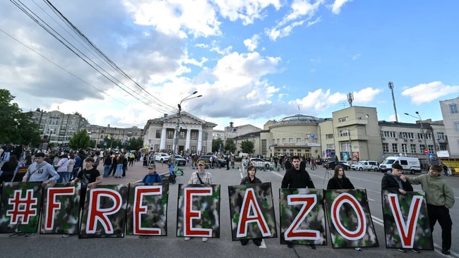 Ukrainians are hoping for the return of more Azovstal defenders. Picture: Sergei Supinsky/AFP
