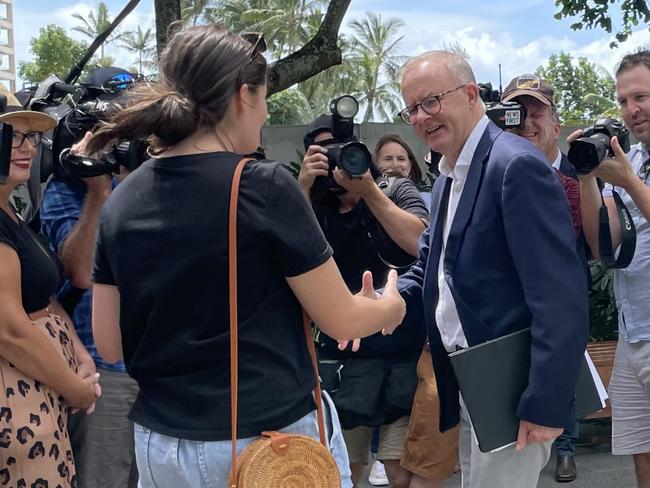 Anthony Albanese talks to Cairns resident Billi LansKy. Picture: Alison Paterson