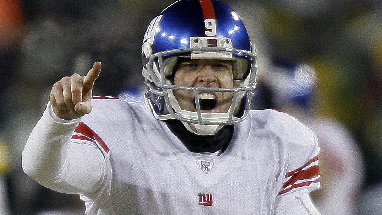 New York Giants kicker Lawrence Tynes (9) reacts after making the game-winning field goal in overtime during the NFC Champio...