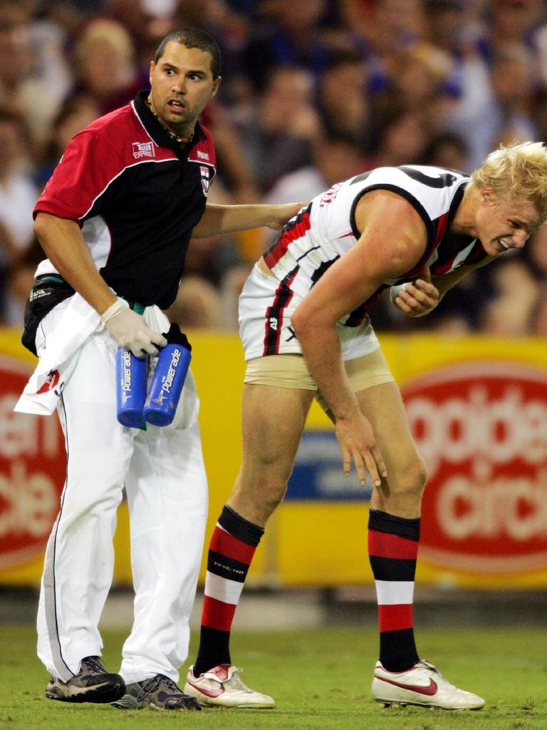 Riewoldt in pain after breaking his collarbone.