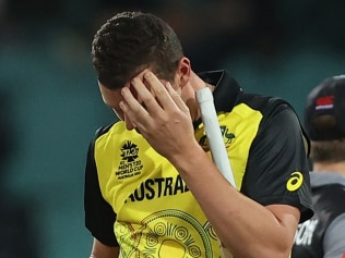 Aussies annihilated in World Cup thrashing