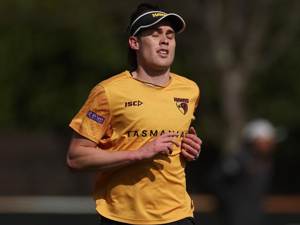 MELBOURNE, AUSTRALIA - SEPTEMBER 04: Will Day of the Hawks in action during a Hawthorn Hawks AFL training session at Waverley Park on September 04, 2024 in Melbourne, Australia. (Photo by Daniel Pockett/Getty Images)