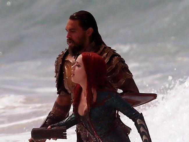 EXCLUSIVE: Jason Momoa films Aquaman at Currumbin. 20 Oct 2017 Pictured: Aquaman Exclusive, Jason Momoa, Amber Heard, and Kelly McNaught, Currumbin, QLD. Photo credit: Andrew Carlile / MEGA TheMegaAgency.com +1 888 505 6342