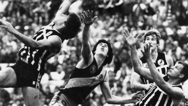 Russell Johnston, Stephen Kernahan, Danny Hughes and Graeme Robertson were among the big names in the 1982 preliminary final. Picture: Tony Lewis