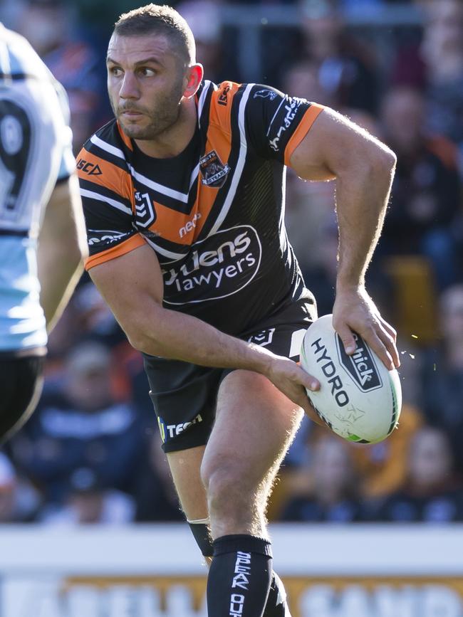 Robbie Farah in action for the Wests Tigers in 2019. Picture: AAP/Craig Golding