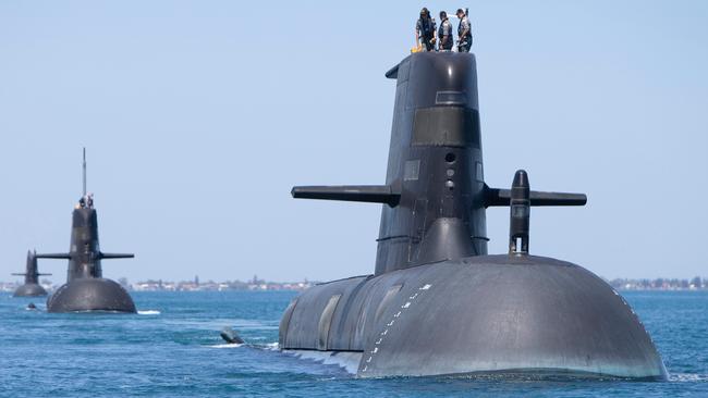 Collins Class Submarines, HMAS Collins, HMAS Farncomb, HMAS Dechaineux and HMAS Sheean in formation while transiting through Cockburn Sound, Western Australia. *** Local Caption *** Royal Australian Navy Collins Class Submarines HMAS Collins, HMAS Farncomb, HMAS Dechaineux and HMAS Sheean were joined in formation by United States Navy Submarine USS Santa Fe in the West Australian Exercise Area for a photo opportunity in February 2019. The submarines were in the area to participate in several activities, including Exercise Lungfish 2019 and Exercise Ocean Explorer 2019.