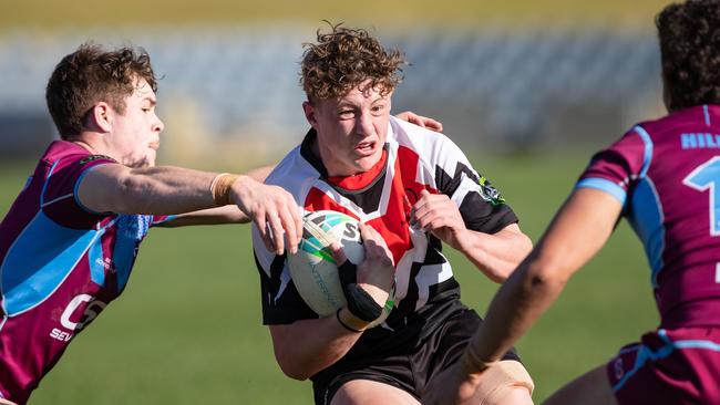 Erindale’s Xavier Cacciotti charges into the Hills defence. Pic: Julian Andrews.